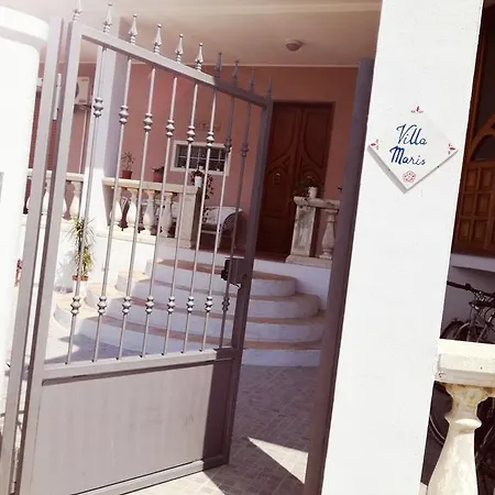 Bed & Breakfast Maris *